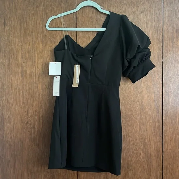 Red Dress One Shoulder Dress - Picture 2 of 2